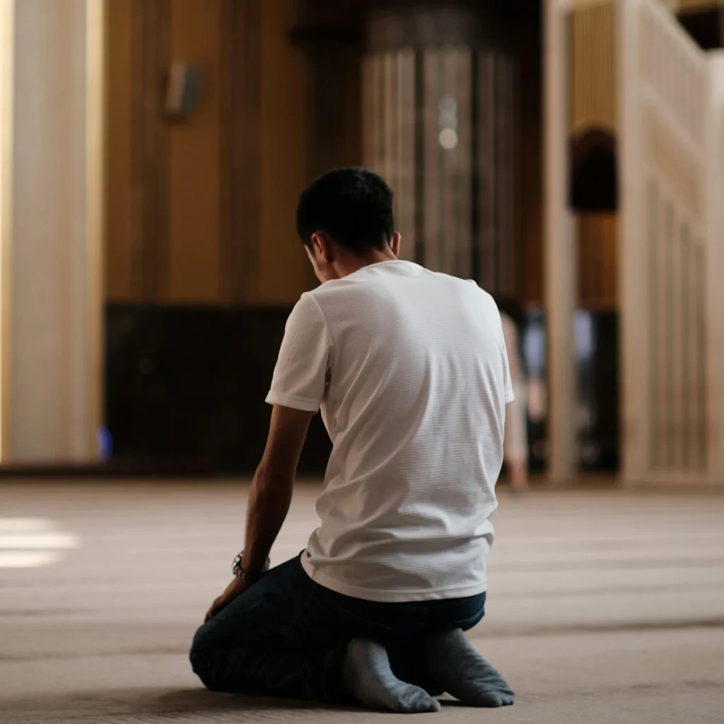 دعاء الاستخارة متى يقال وكيف تصليه وما معناه الكامل